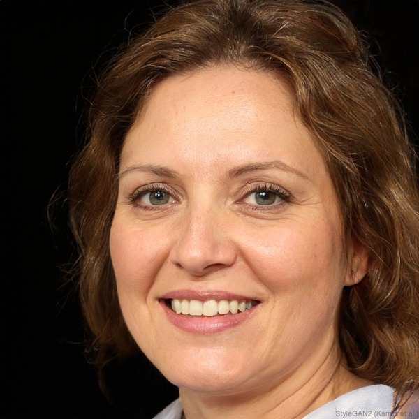 Luna Carpenter, Senior Associate at Lucidean Capital